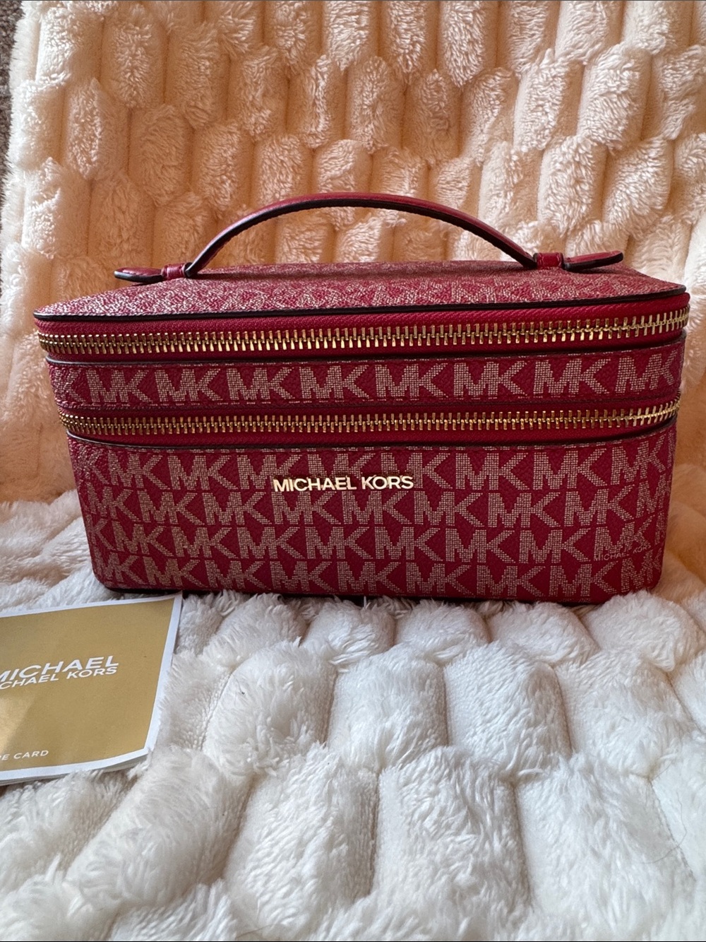 Michael Kors Chili/Gold Red Case! ❤️💛💄💍